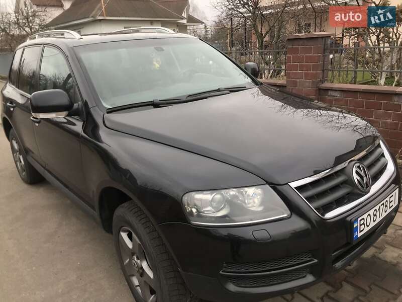 Внедорожник / Кроссовер Volkswagen Touareg 2006 в Борисполе