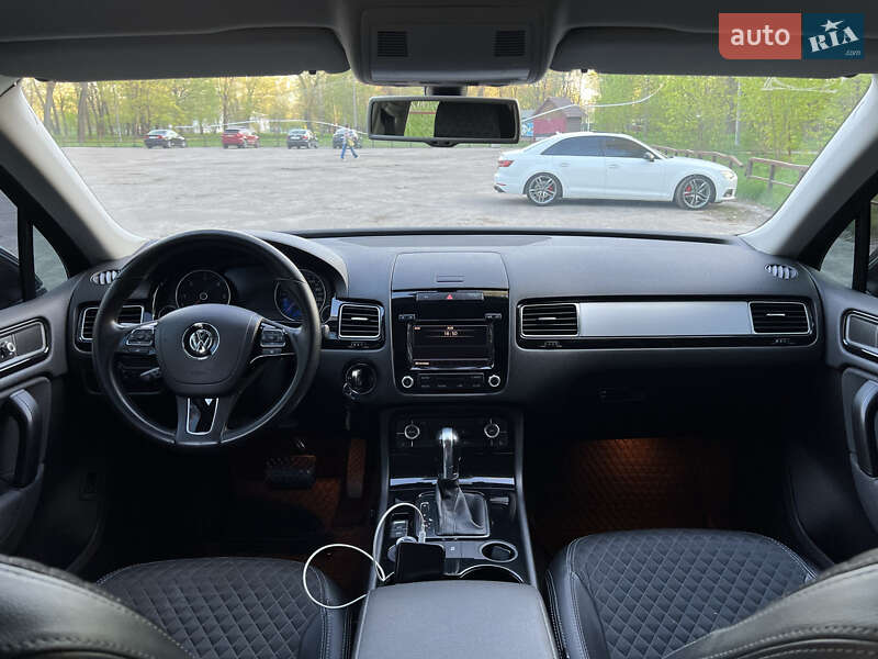 Внедорожник / Кроссовер Volkswagen Touareg 2012 в Сумах фото 9 Внедорожник / Кроссовер Volkswagen Touareg 2012 в Сумах