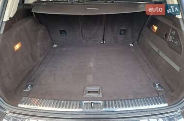 Внедорожник / Кроссовер Volkswagen Touareg 2015 в 