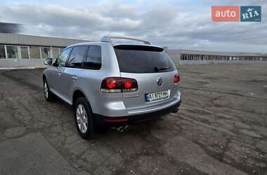 Позашляховик / Кросовер Volkswagen Touareg 2008 в Києві