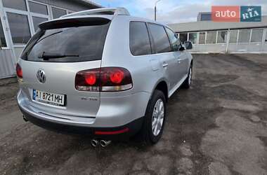 Позашляховик / Кросовер Volkswagen Touareg 2008 в Києві