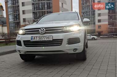 Позашляховик / Кросовер Volkswagen Touareg 2013 в Івано-Франківську