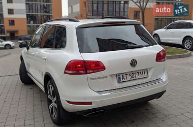 Позашляховик / Кросовер Volkswagen Touareg 2013 в Івано-Франківську