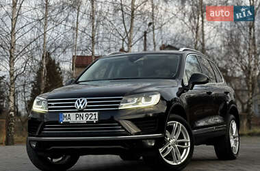 Позашляховик / Кросовер Volkswagen Touareg 2015 в Трускавці