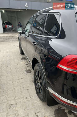 Внедорожник / Кроссовер Volkswagen Touareg 2017 в Тернополе