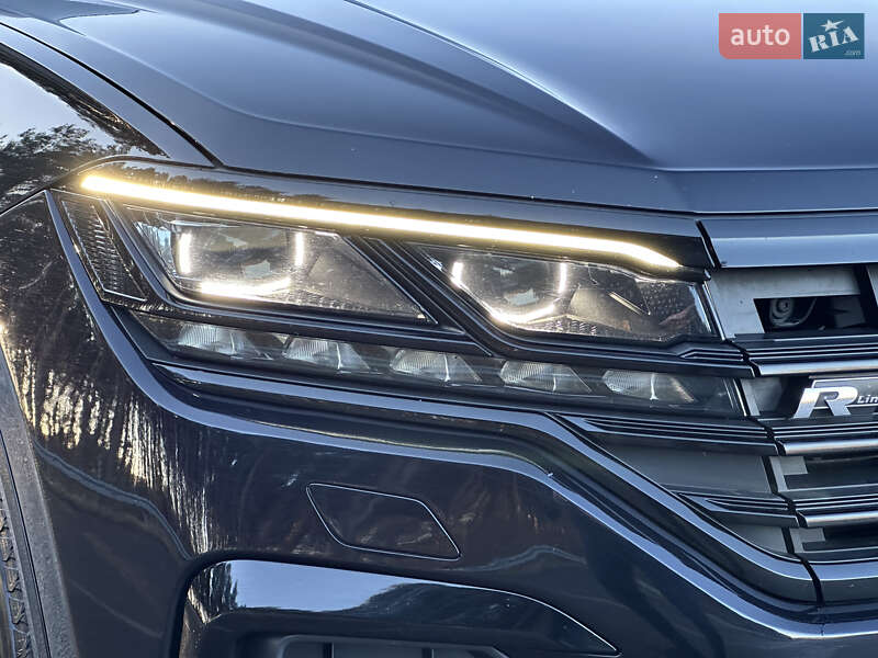 Внедорожник / Кроссовер Volkswagen Touareg 2018 в Луцке