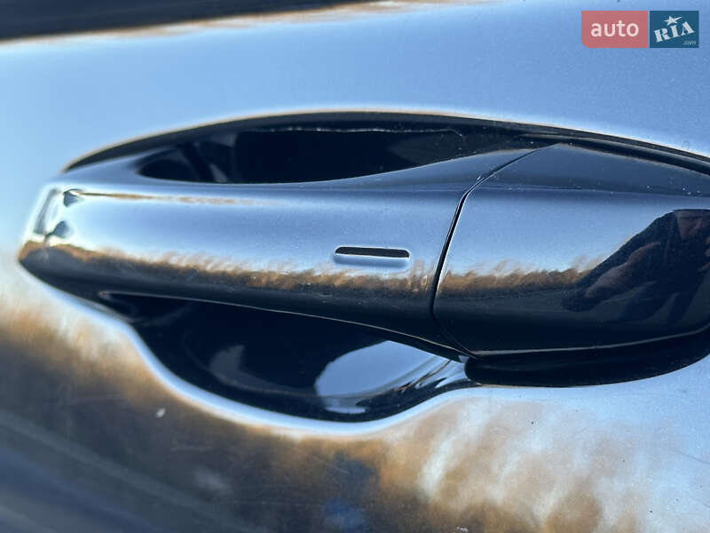 Внедорожник / Кроссовер Volkswagen Touareg 2018 в Луцке