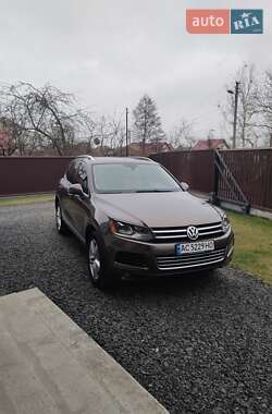 Позашляховик / Кросовер Volkswagen Touareg 2012 в Ковелі