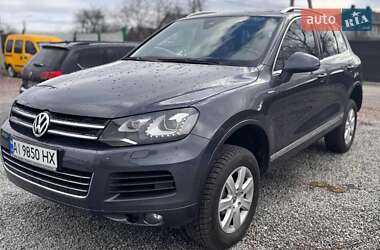 Внедорожник / Кроссовер Volkswagen Touareg 2014 в Борисполе