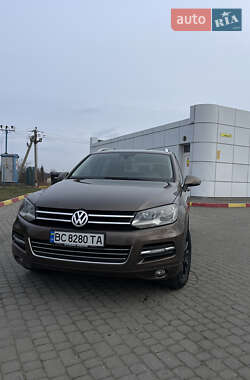 Позашляховик / Кросовер Volkswagen Touareg 2012 в Львові