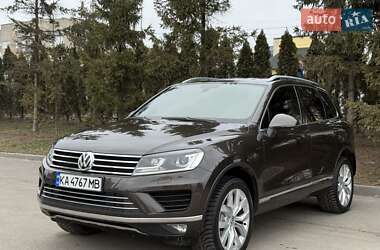 Внедорожник / Кроссовер Volkswagen Touareg 2014 в Тернополе