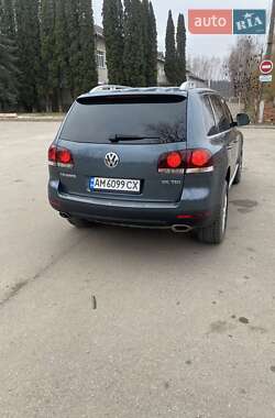 Позашляховик / Кросовер Volkswagen Touareg 2009 в Житомирі