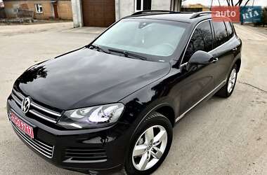 Позашляховик / Кросовер Volkswagen Touareg 2011 в Радивиліві