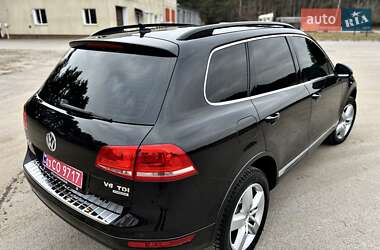 Позашляховик / Кросовер Volkswagen Touareg 2011 в Радивиліві