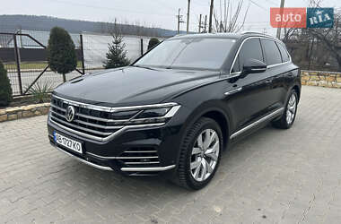 Позашляховик / Кросовер Volkswagen Touareg 2018 в Могилів-Подільському