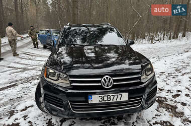 Позашляховик / Кросовер Volkswagen Touareg 2010 в Броварах