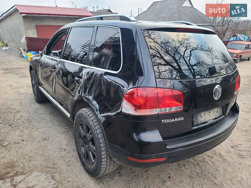 Внедорожник / Кроссовер Volkswagen Touareg 2006 в Черновцах