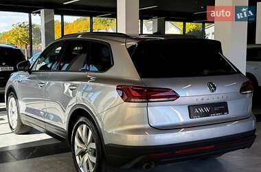 Внедорожник / Кроссовер Volkswagen Touareg 2019 в Львове