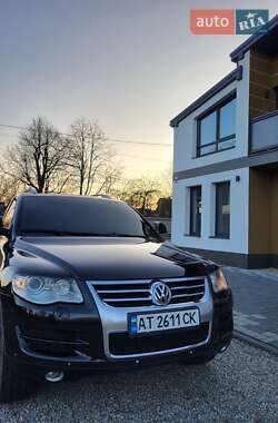 Позашляховик / Кросовер Volkswagen Touareg 2007 в Надвірній