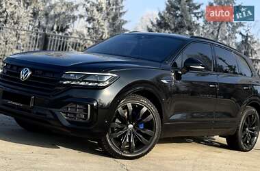 Позашляховик / Кросовер Volkswagen Touareg 2023 в Києві