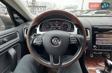 Позашляховик / Кросовер Volkswagen Touareg 2013 в Вінниці