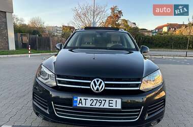 Позашляховик / Кросовер Volkswagen Touareg 2011 в Івано-Франківську