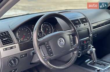 Внедорожник / Кроссовер Volkswagen Touareg 2008 в Вараше