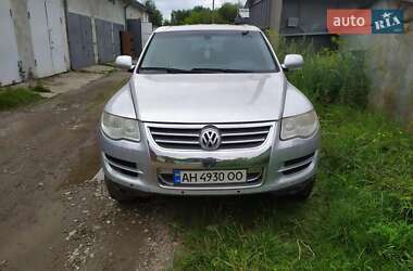 Позашляховик / Кросовер Volkswagen Touareg 2004 в Покровському