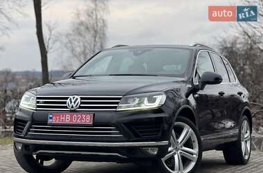 Внедорожник / Кроссовер Volkswagen Touareg 2015 в Дрогобыче