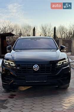 Позашляховик / Кросовер Volkswagen Touareg 2019 в Чорткові