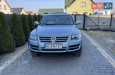 Позашляховик / Кросовер Volkswagen Touareg 2005 в Києві