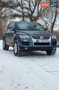 Внедорожник / Кроссовер Volkswagen Touareg 2007 в Кременчуге