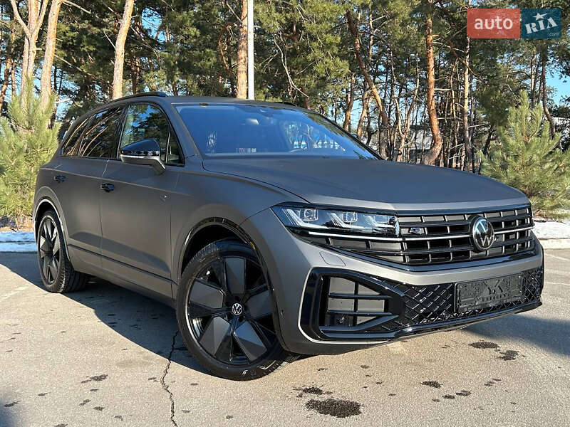 Внедорожник / Кроссовер Volkswagen Touareg 2024 в Киеве