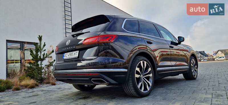 Внедорожник / Кроссовер Volkswagen Touareg 2018 в Луцке