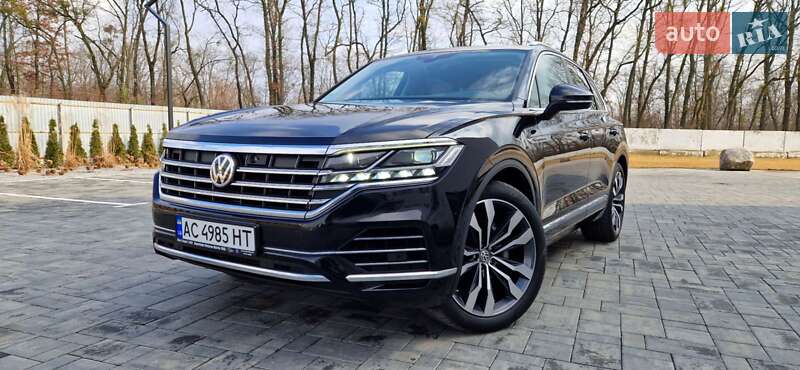 Внедорожник / Кроссовер Volkswagen Touareg 2018 в Луцке