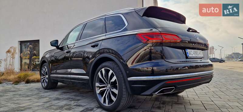 Внедорожник / Кроссовер Volkswagen Touareg 2018 в Луцке