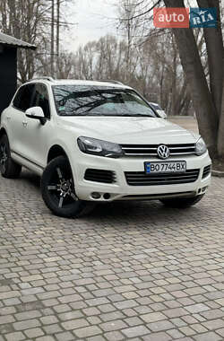 Позашляховик / Кросовер Volkswagen Touareg 2011 в Тернополі