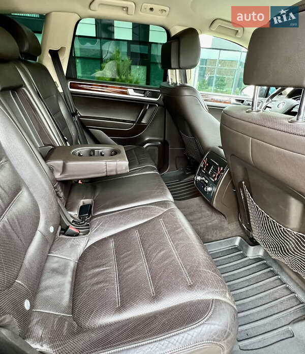 Внедорожник / Кроссовер Volkswagen Touareg 2010 в Хмельницком фото 58 Внедорожник / Кроссовер Volkswagen Touareg 2010 в Хмельницком