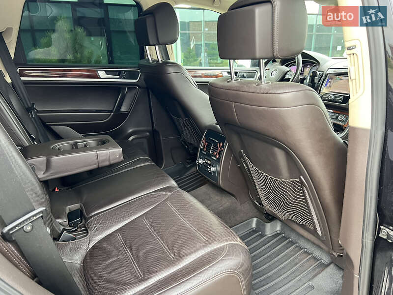 Внедорожник / Кроссовер Volkswagen Touareg 2010 в Хмельницком фото 65 Внедорожник / Кроссовер Volkswagen Touareg 2010 в Хмельницком
