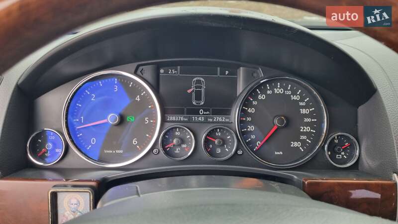 Позашляховик / Кросовер Volkswagen Touareg 2008 в Харкові