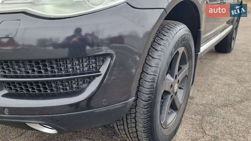 Позашляховик / Кросовер Volkswagen Touareg 2008 в Харкові