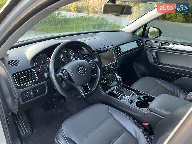 Позашляховик / Кросовер Volkswagen Touareg 2013 в Тернополі фото 63 Позашляховик / Кросовер Volkswagen Touareg 2013 в Тернополі