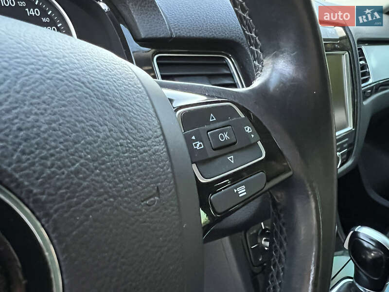Позашляховик / Кросовер Volkswagen Touareg 2013 в Тернополі фото 73 Позашляховик / Кросовер Volkswagen Touareg 2013 в Тернополі