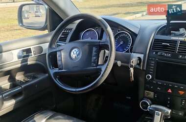 Внедорожник / Кроссовер Volkswagen Touareg 2006 в 