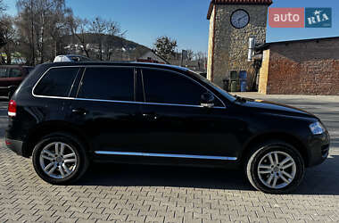 Внедорожник / Кроссовер Volkswagen Touareg 2005 в 