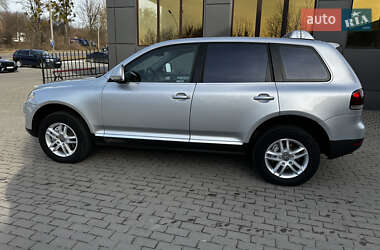 Внедорожник / Кроссовер Volkswagen Touareg 2008 в 