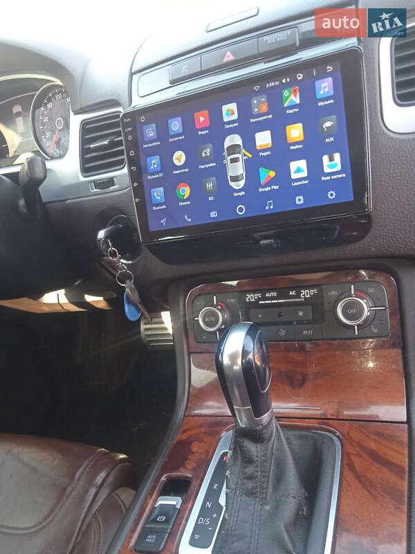 Позашляховик / Кросовер Volkswagen Touareg 2013 в Надвірній