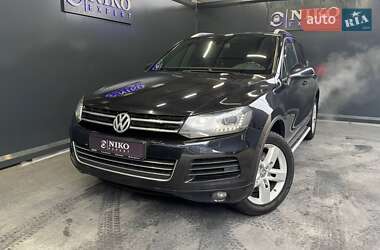 Позашляховик / Кросовер Volkswagen Touareg 2013 в Києві