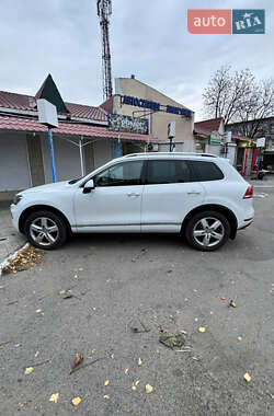 Позашляховик / Кросовер Volkswagen Touareg 2014 в Знам'янці