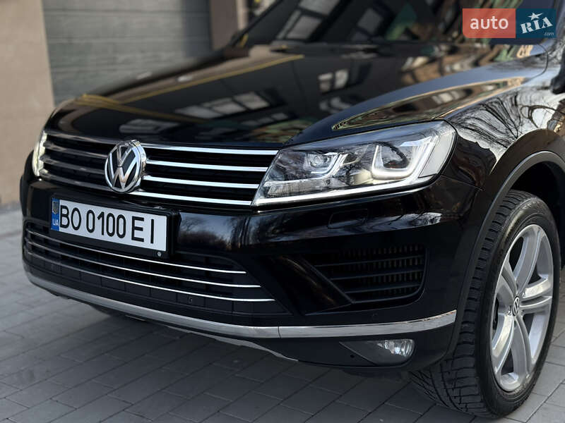 Позашляховик / Кросовер Volkswagen Touareg 2014 в Тернополі